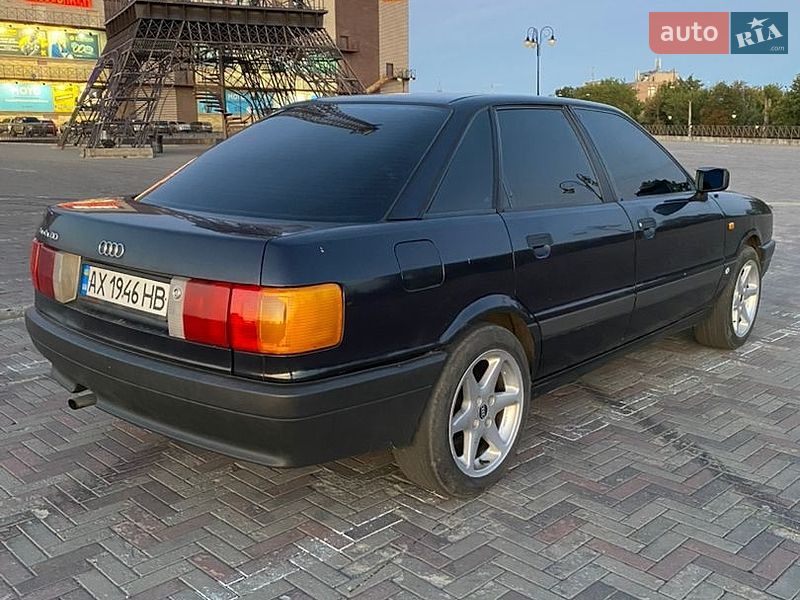 Седан Audi 80 1991 в Харькове