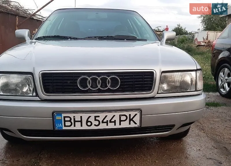 Audi 80
