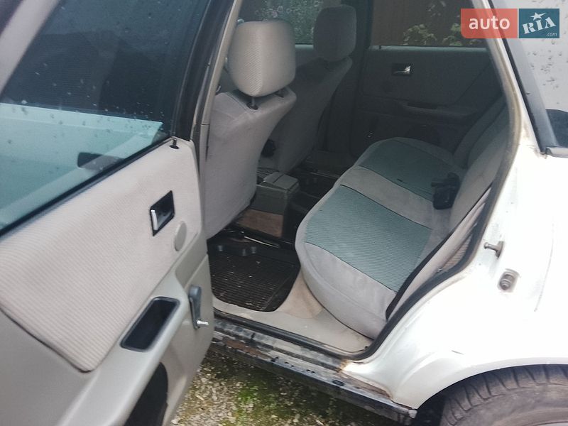 Седан Audi 80 1993 в Умані фото 5 Седан Audi 80 1993 в Умані