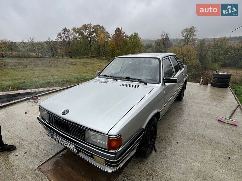 Седан Audi 80 1986 в Чернівцях фото Седан Audi 80 1986 в Чернівцях