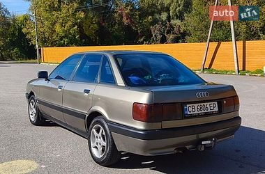 Седан Audi 80 1989 в Чернигове