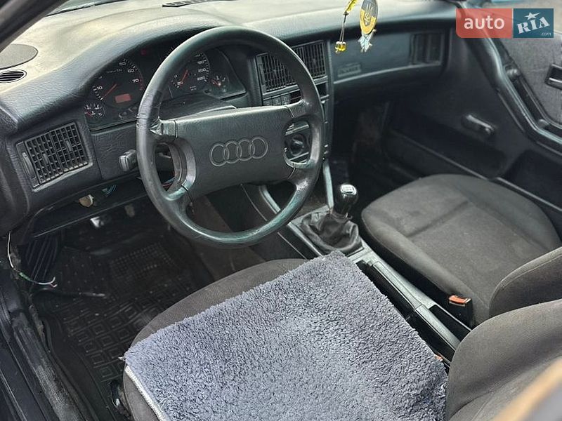 Седан Audi 80 1989 в Черкасах фото 7 Седан Audi 80 1989 в Черкасах