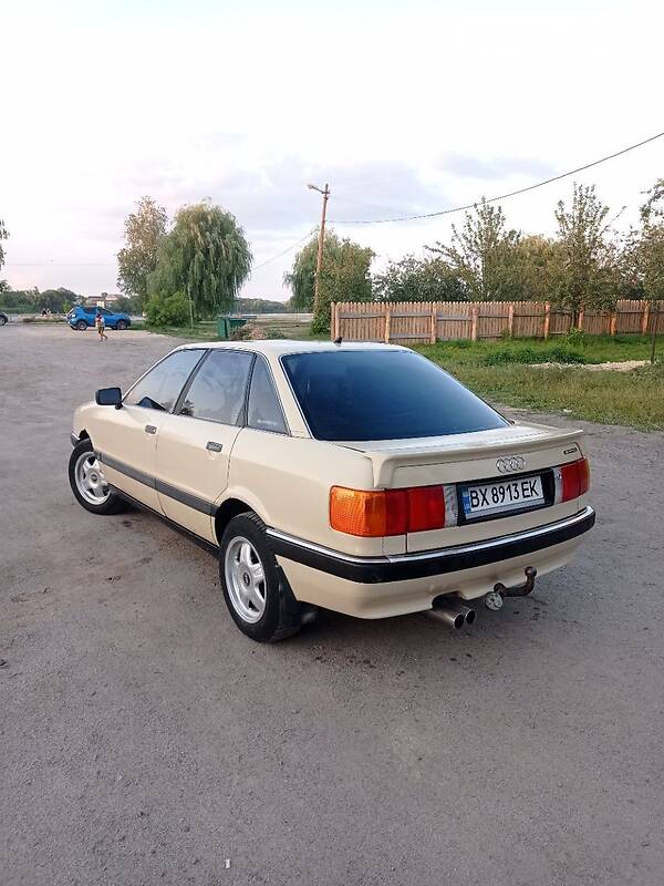 Audi 90