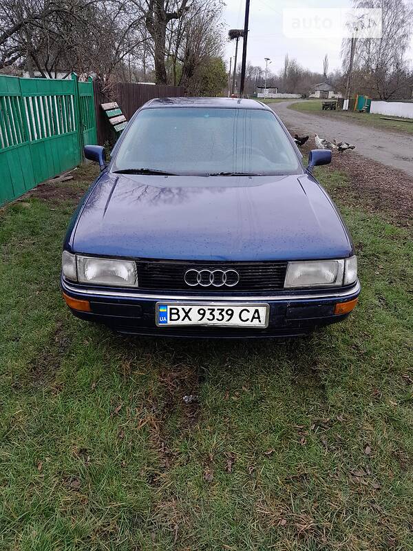 Седан Audi 90 1989 в Хмельницком