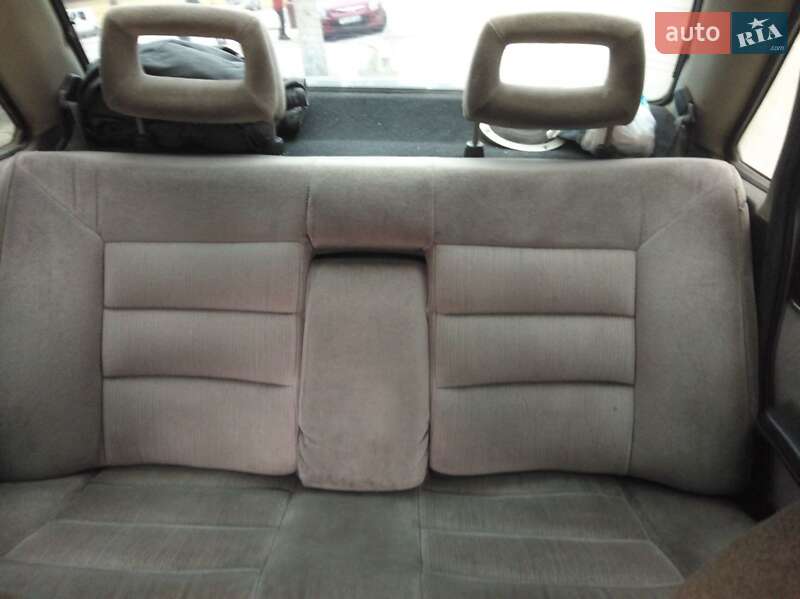 Седан Audi 90 1985 в Новомосковске фото 9 Седан Audi 90 1985 в Новомосковске