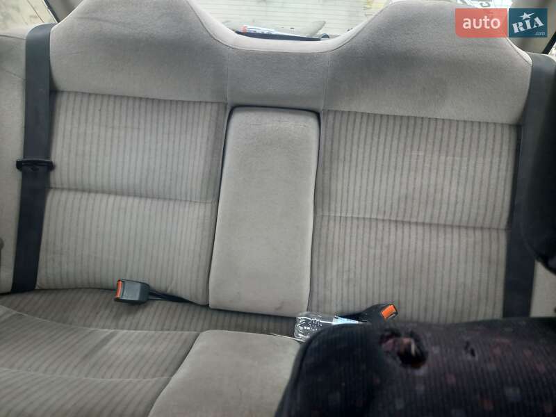 Седан Audi 90 1988 в Кореці