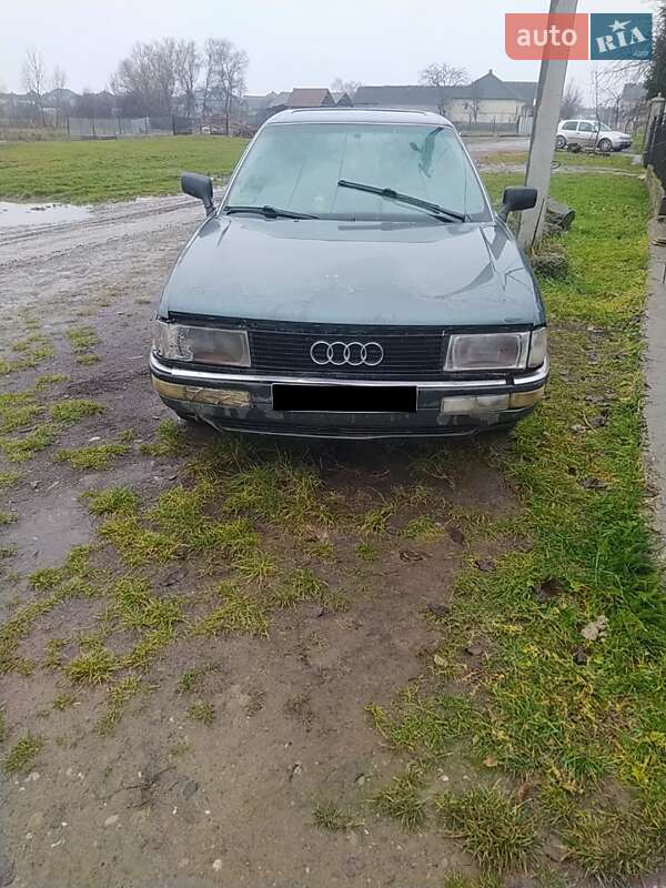 Седан Audi 90 1988 в 