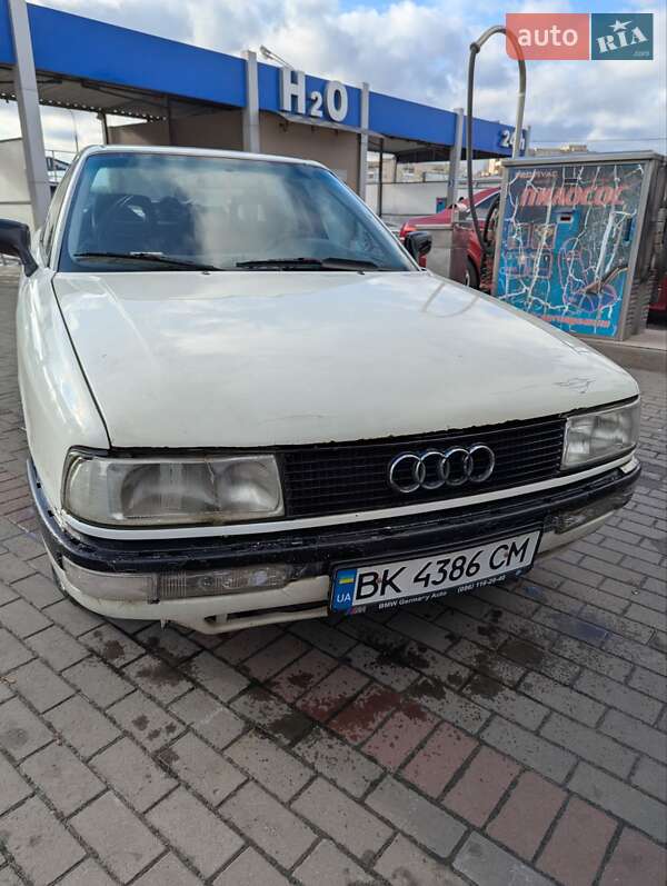 Седан Audi 90 1987 в Вараші фото 6 Седан Audi 90 1987 в Вараші