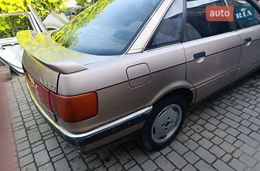 Седан Audi 90 1988 в 