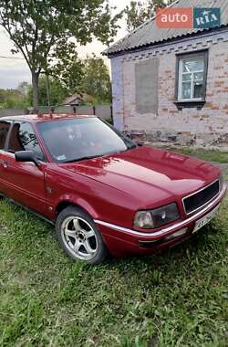 Седан Audi 90 1988 в Чутовому