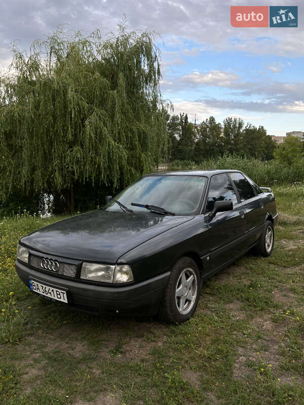 Седан Audi 90 1990 в Кропивницком