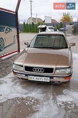 Седан Audi 90 1988 в  фото 21 Седан Audi 90 1988 в