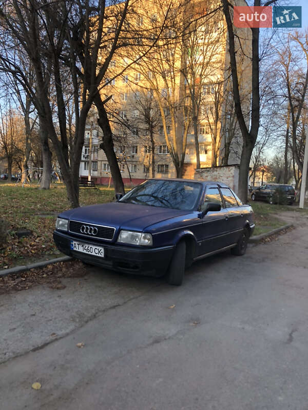 Седан Audi 90 1987 в Калуше