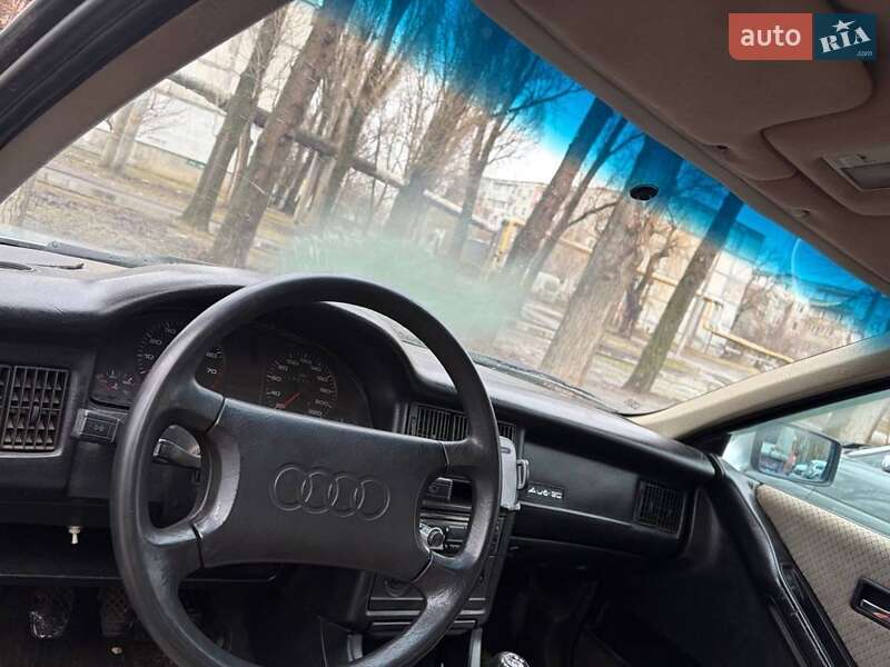 Седан Audi 90 1989 в Павлограді