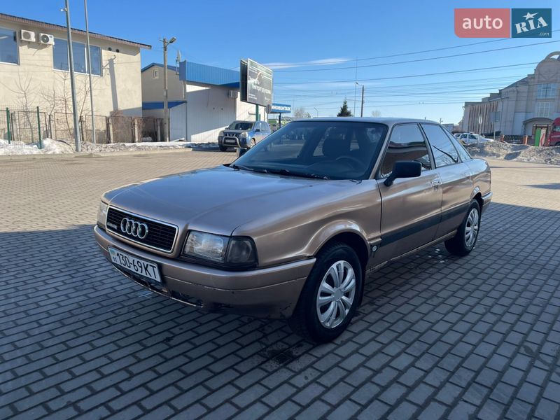 Седан Audi 90 1989 в Житомире