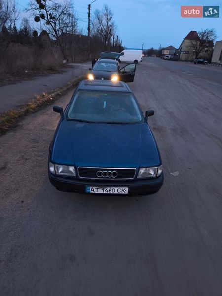 Седан Audi 90 1987 в Калуше