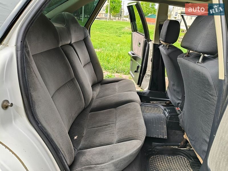 Седан Audi 90 1988 в Орлах фото 4 Седан Audi 90 1988 в Орлах