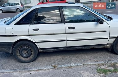 Седан Audi 90 1988 в Хорошеві