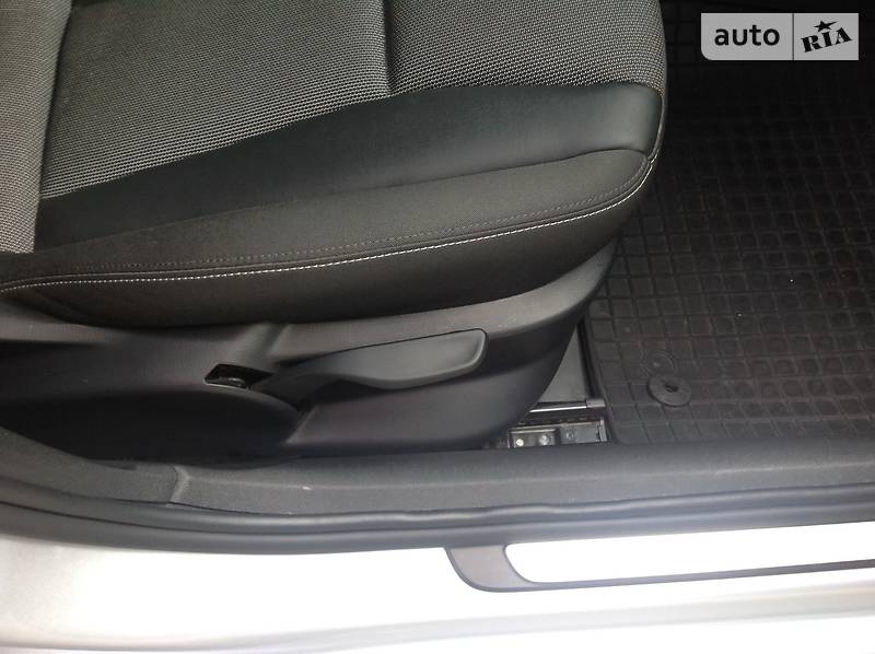 Хэтчбек Audi A1 2012 в Полтаве