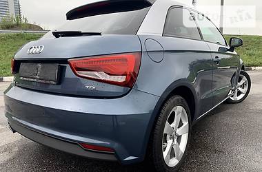 Хэтчбек Audi A1 2018 в 