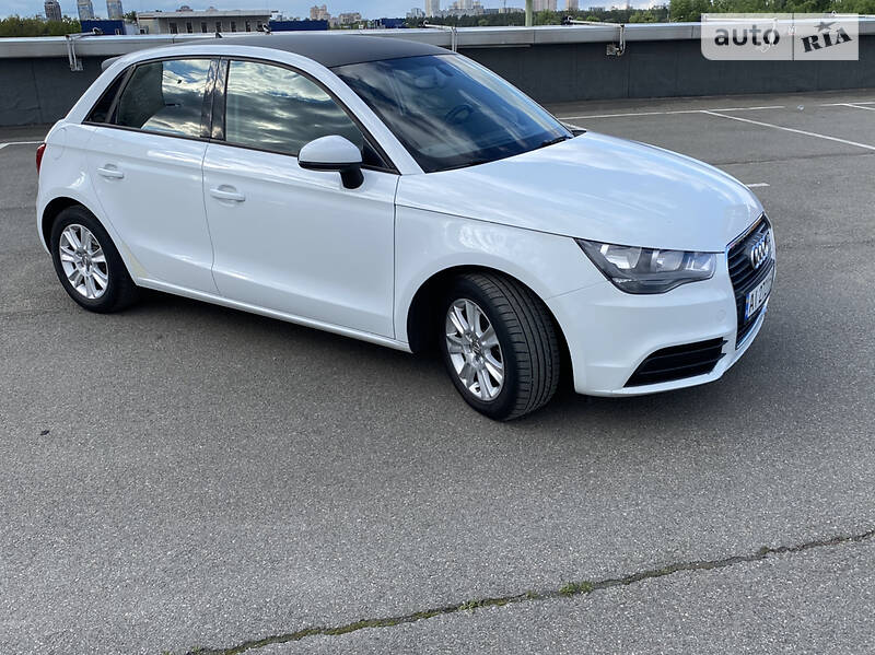 Хэтчбек Audi A1 2013 в Киеве