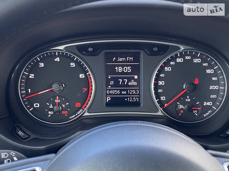 Хэтчбек Audi A1 2013 в Киеве