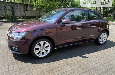 Хэтчбек Audi A1 2011 в Львове