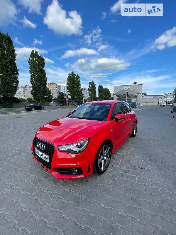 Хэтчбек Audi A1 2011 в Хмельницком