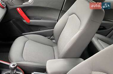 Хэтчбек Audi A1 2014 в Киеве