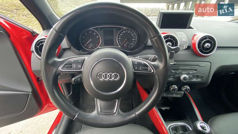 Хэтчбек Audi A1 2014 в Киеве