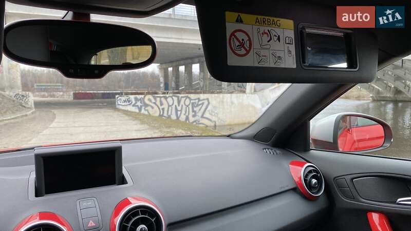 Хэтчбек Audi A1 2014 в Киеве