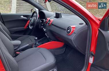 Хэтчбек Audi A1 2014 в 