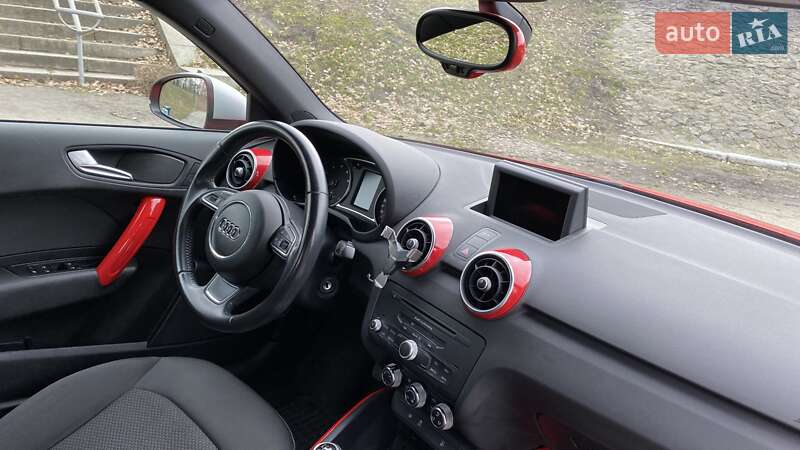 Хэтчбек Audi A1 2014 в Киеве