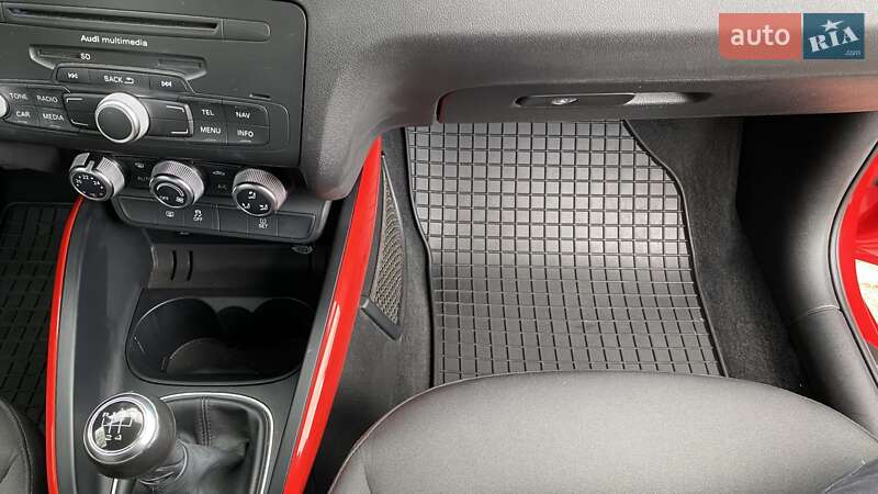 Хэтчбек Audi A1 2014 в Киеве
