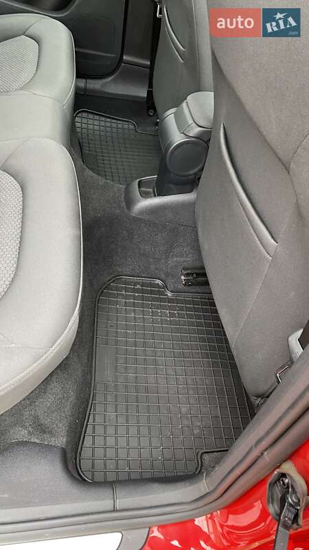 Хэтчбек Audi A1 2014 в Киеве