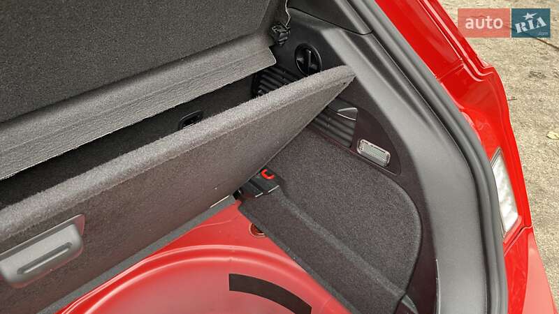 Хэтчбек Audi A1 2014 в Киеве