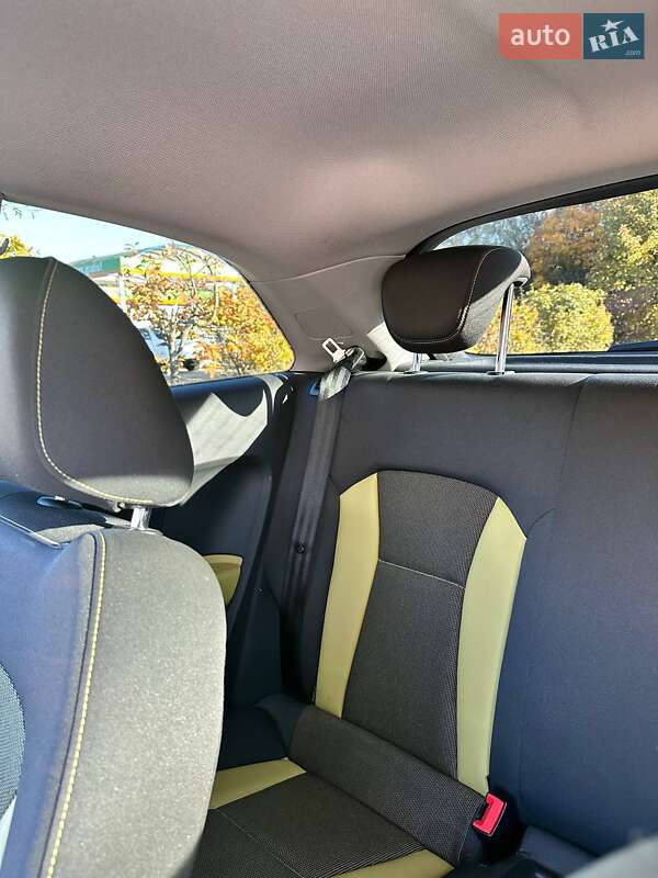 Хэтчбек Audi A1 2011 в Ровно