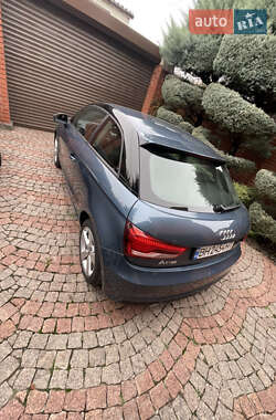Хетчбек Audi A1 2015 в Одесі