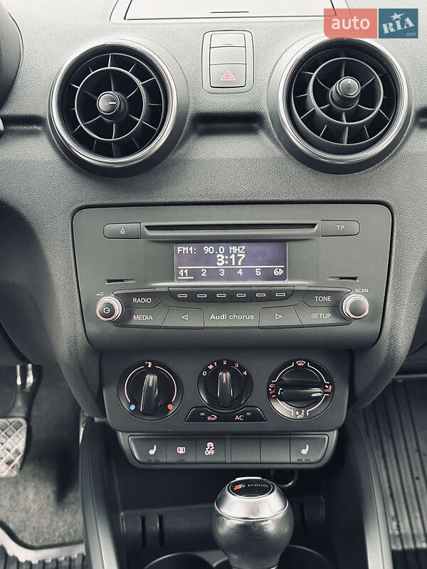 Хетчбек Audi A1 2012 в Києві