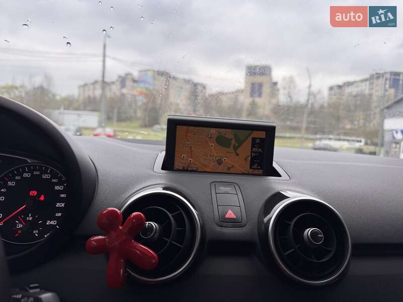 Хэтчбек Audi A1 2012 в Львове фото 7 Хэтчбек Audi A1 2012 в Львове
