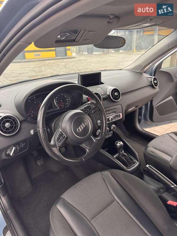 Хэтчбек Audi A1 2012 в Львове фото 12 Хэтчбек Audi A1 2012 в Львове