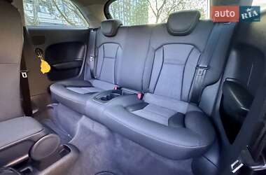 Хэтчбек Audi A1 2011 в 