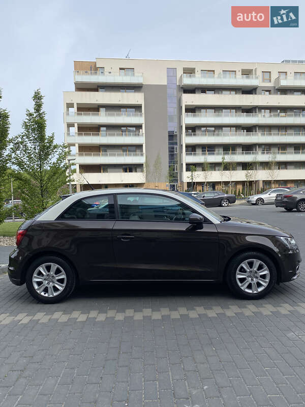 Хэтчбек Audi A1 2010 в Львове