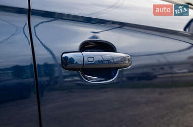 Хэтчбек Audi A1 2015 в 