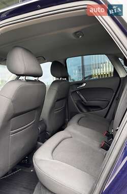 Хэтчбек Audi A1 2013 в 