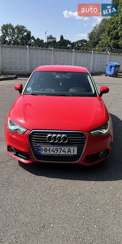Хэтчбек Audi A1 2011 в Одессе