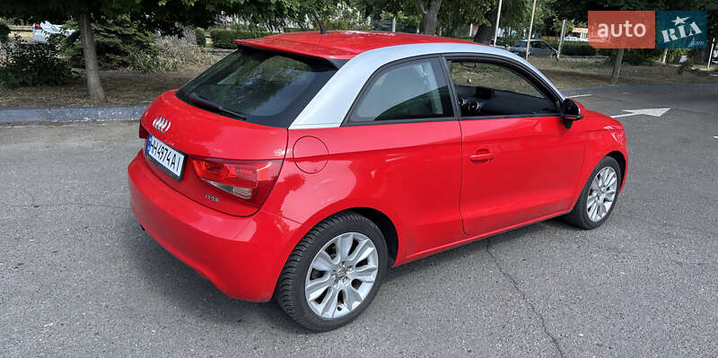Хэтчбек Audi A1 2011 в Одессе