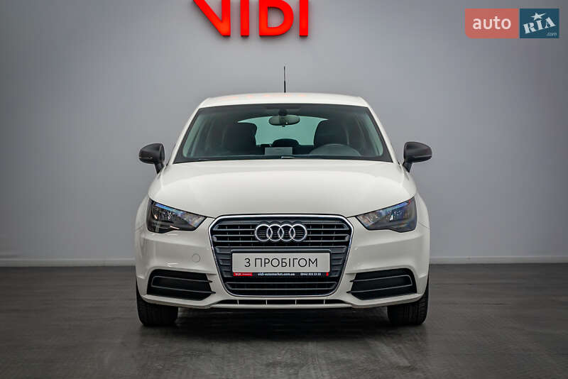 Хэтчбек Audi A1 2013 в Киеве