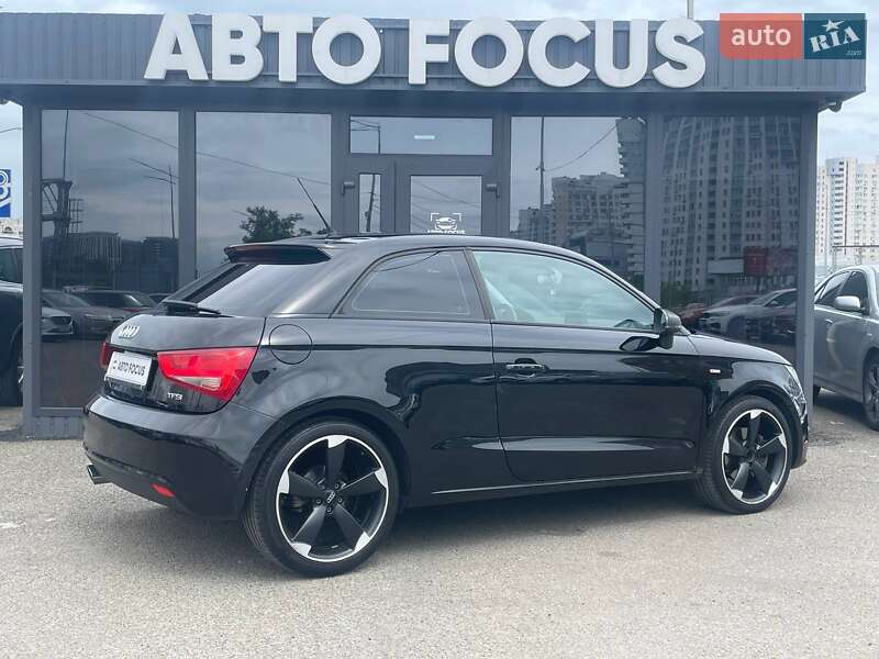 Хэтчбек Audi A1 2011 в Киеве
