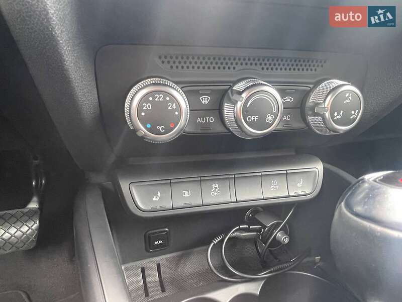 Хэтчбек Audi A1 2011 в Киеве